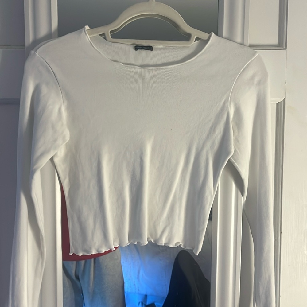 brandy melville long sleeve